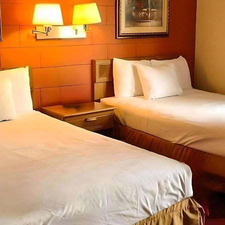 Rodeway Inn Манчестер Екстер'єр фото