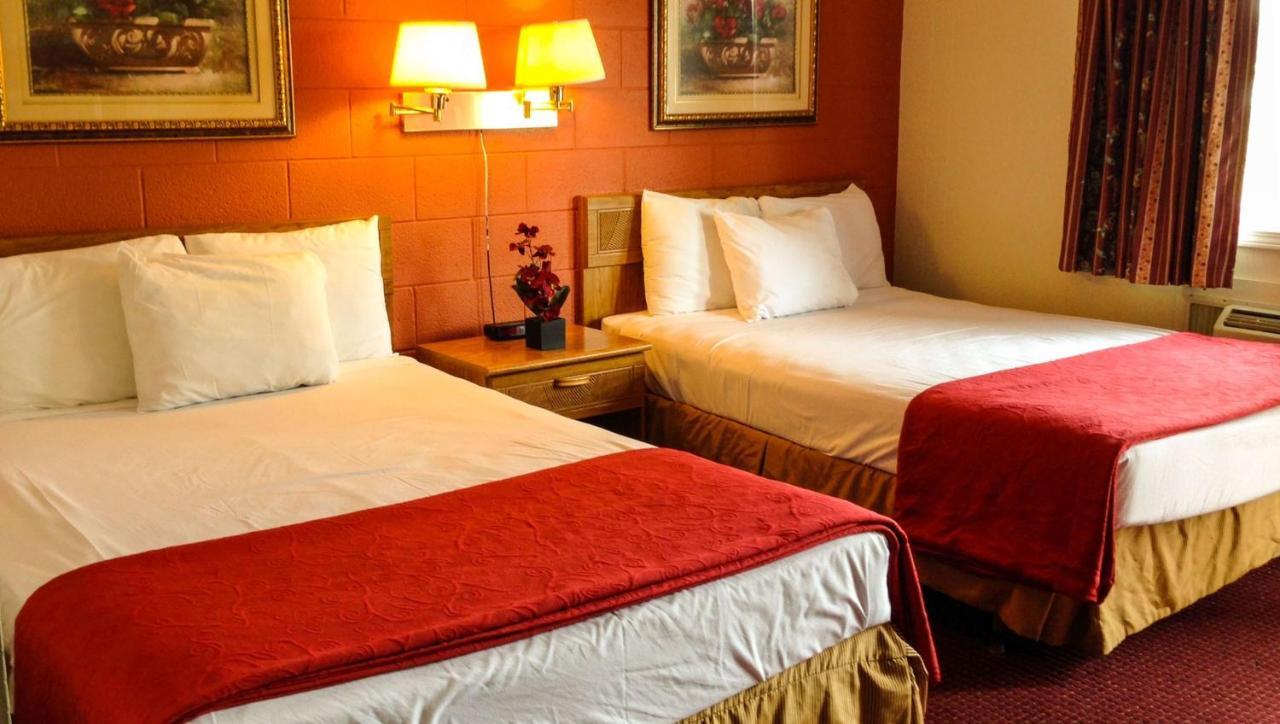Rodeway Inn Манчестер Екстер'єр фото