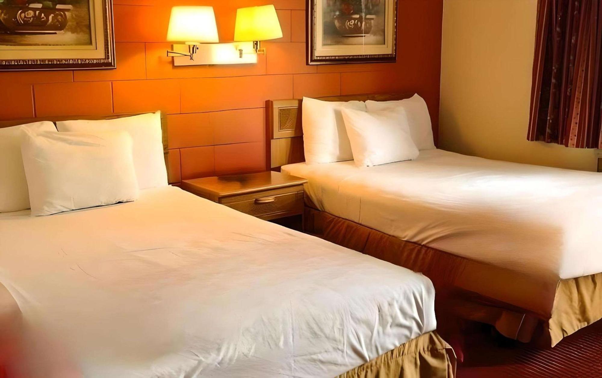 Rodeway Inn Манчестер Екстер'єр фото