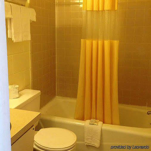 Rodeway Inn Манчестер Екстер'єр фото